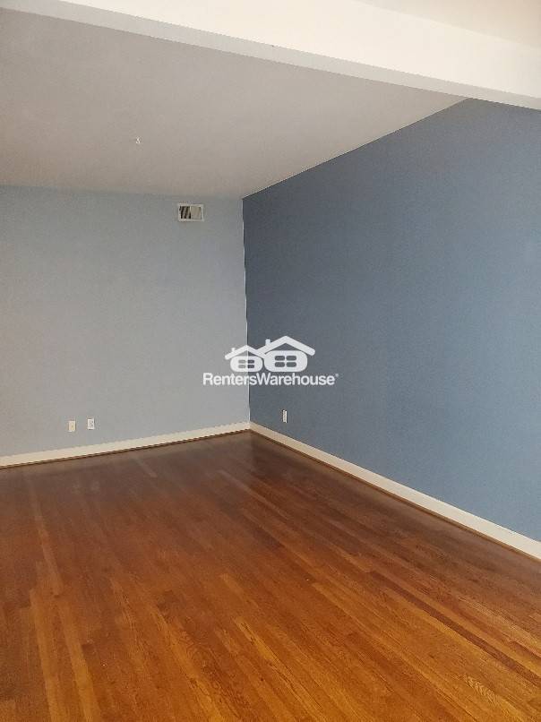Photo - 5625 Pershing Ave Unidad Apt 32