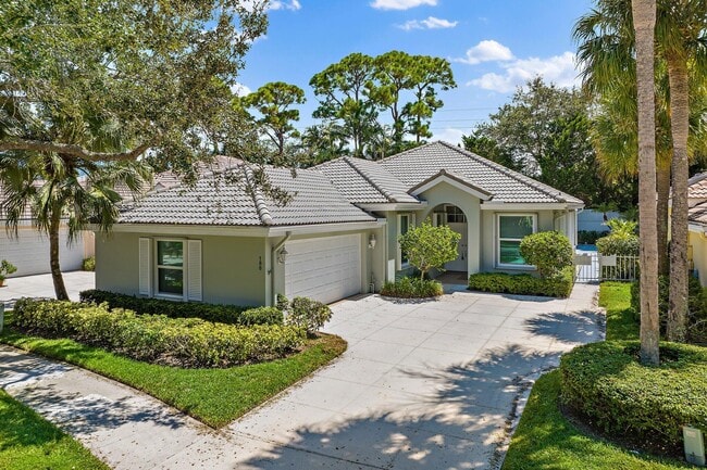 Building Photo - 188 S Hampton Dr Rental
