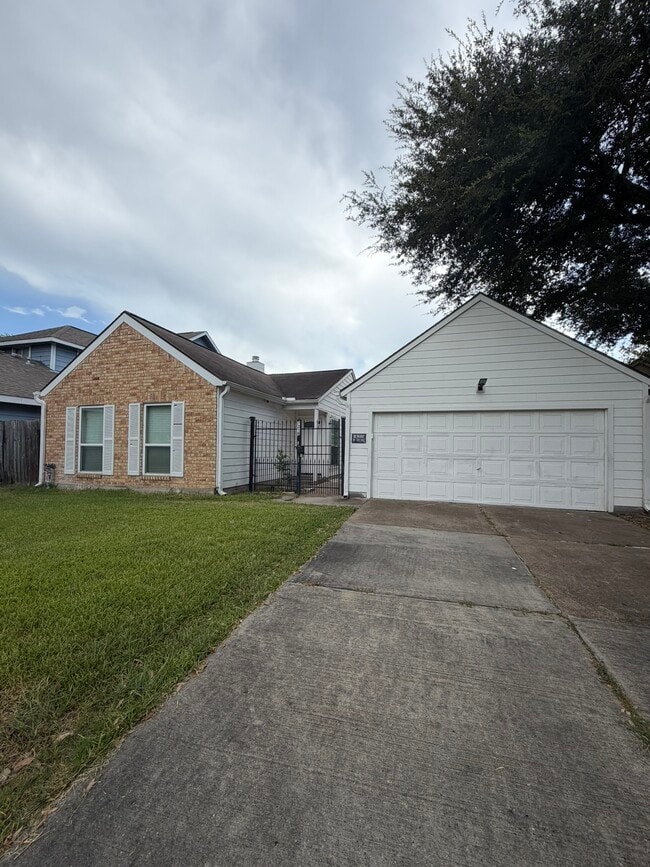 Building Photo - 7219 Caddo Lake Ln