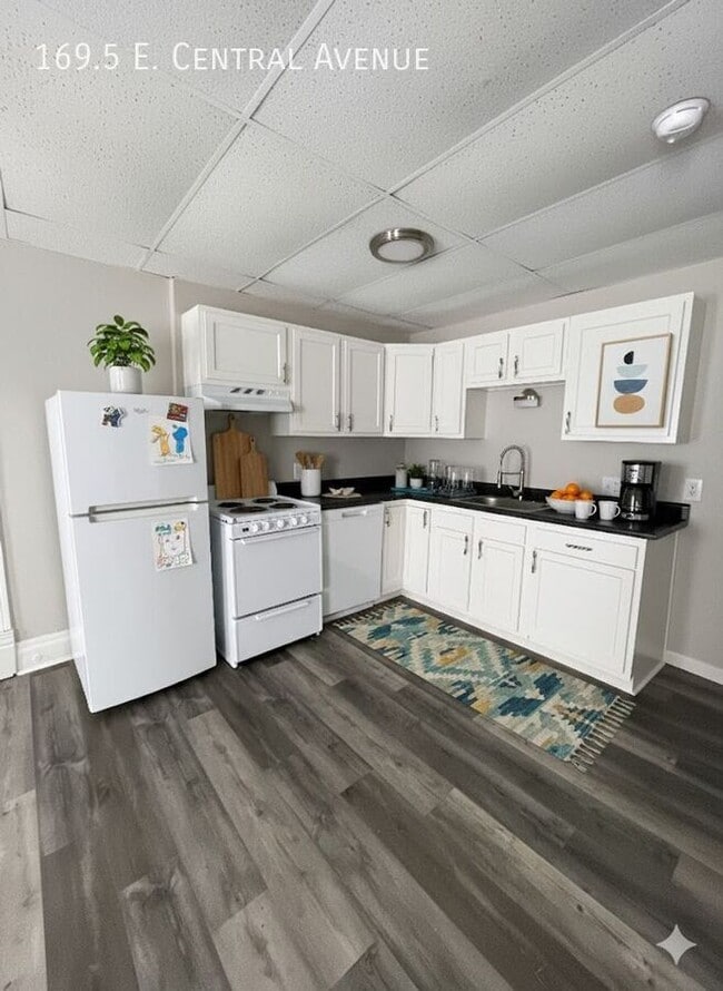 Photo - 169.5 E Central Ave