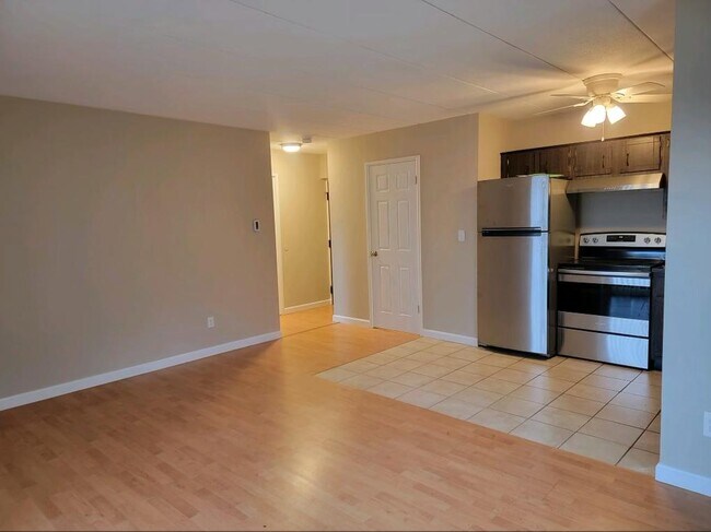 Photo - 10 Main St Unit 401