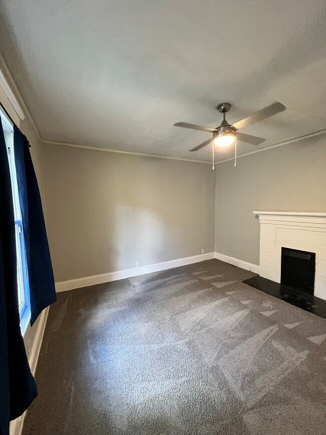 Photo - 1115 State St NW