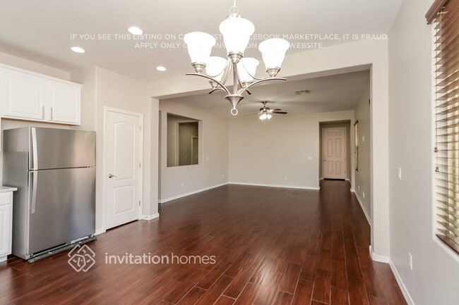 Photo - 844 E Harrison St