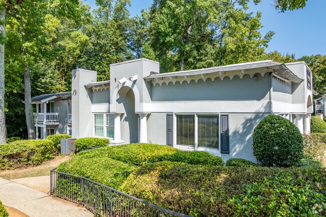 Villas at Panthersville