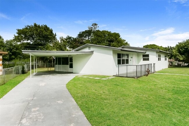Photo - 1101 NW 18th St