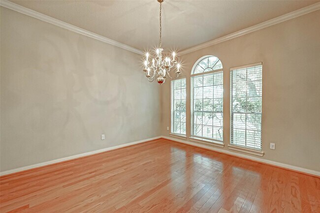 Photo - 12419 Shadycrest Dr