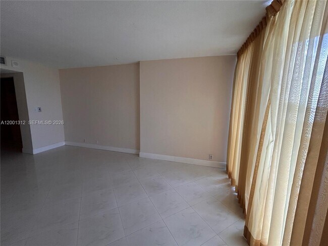 Photo - 7601 E Treasure Dr Unit 1612