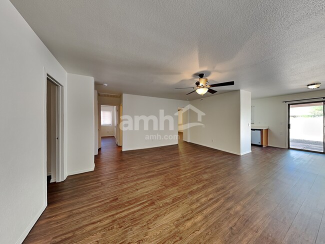 Photo - 16400 N Lasso Dr
