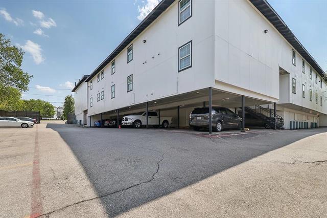 Photo - 321 E 8th St Unidad 104