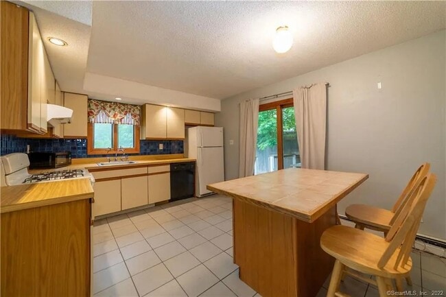 Photo - 6 Sunnyside Ave