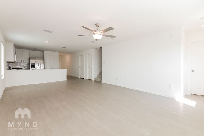 Photo - 2725 Mistwood Dr