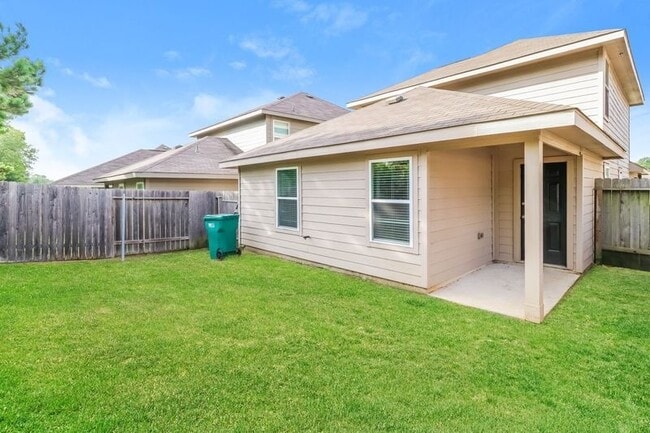 Photo - 352 Upper Creek Dr