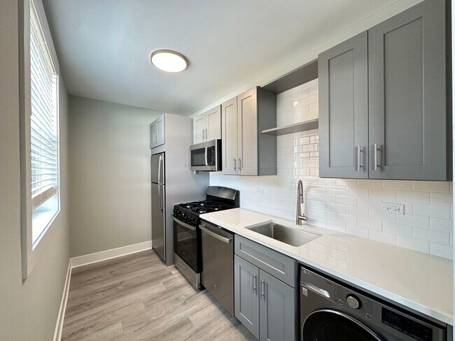 369 Hazel Ave Unit B10