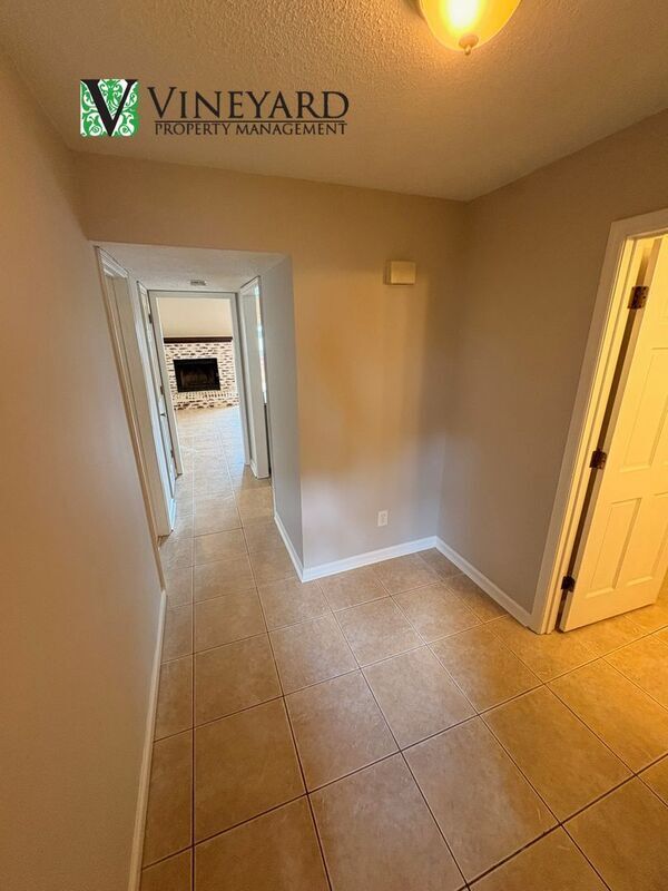 6085 Sand Wedge Cir