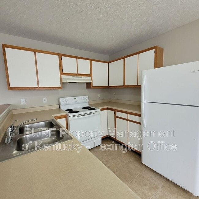 Photo - 156 Grinder Ct