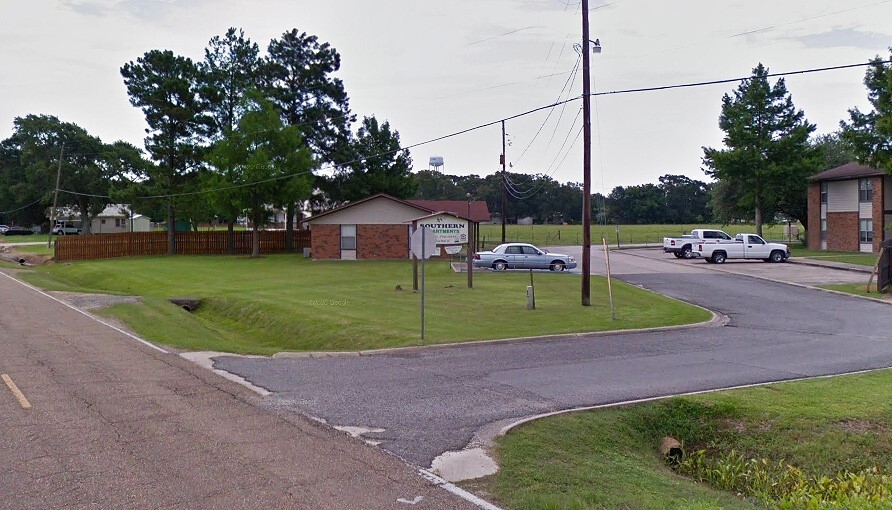 Photo - 101 Southern Ave