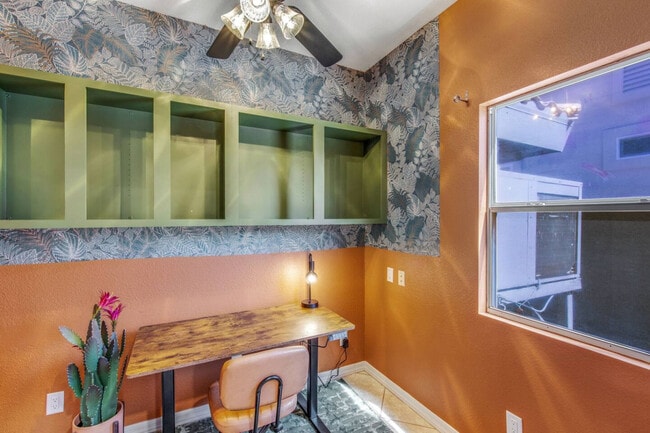 Photo - 1800 Burgundy Dr