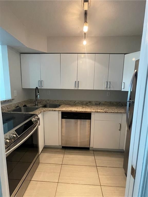 Photo - 2870 Pharr Ct S Northwest Unidad 1802