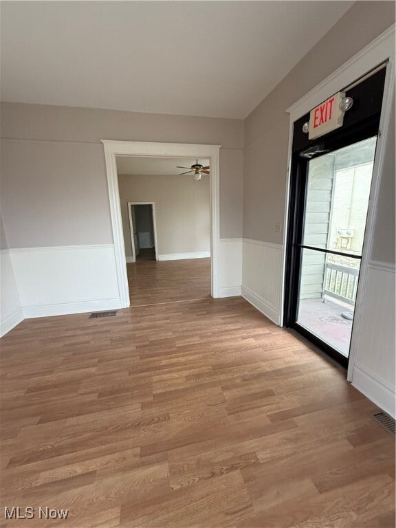 Photo - 1337 Maple Ave