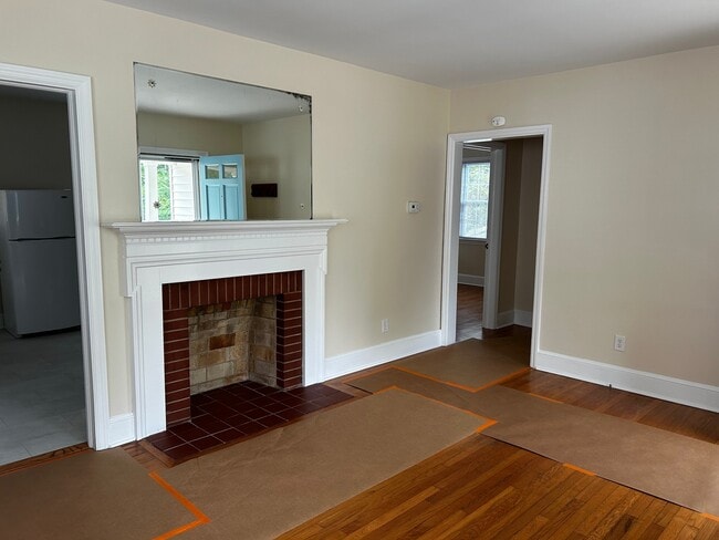 Photo - 423 E Radiance Dr