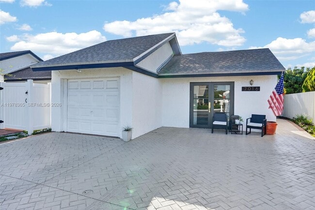 Photo - 7016 SW 103rd Pl