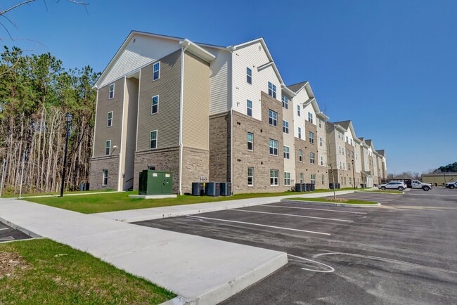 Building Photo - Tate Commons Rental
