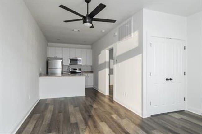 Photo - Newly Renovated 1 Bedroom Jewel in Central City!