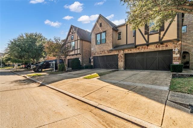 Photo - 932 Brook Forest Ln