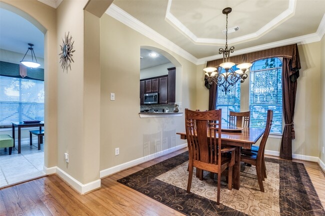 Photo - 4512 Rose St