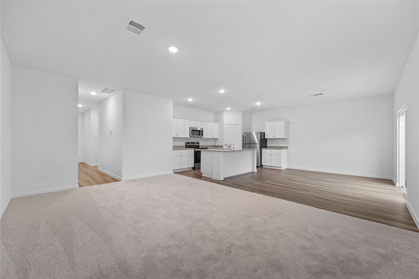 Photo - 612 Craven St