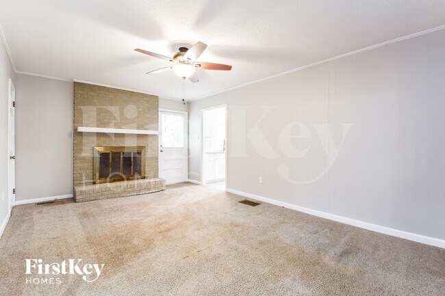 75 Winnview Dr