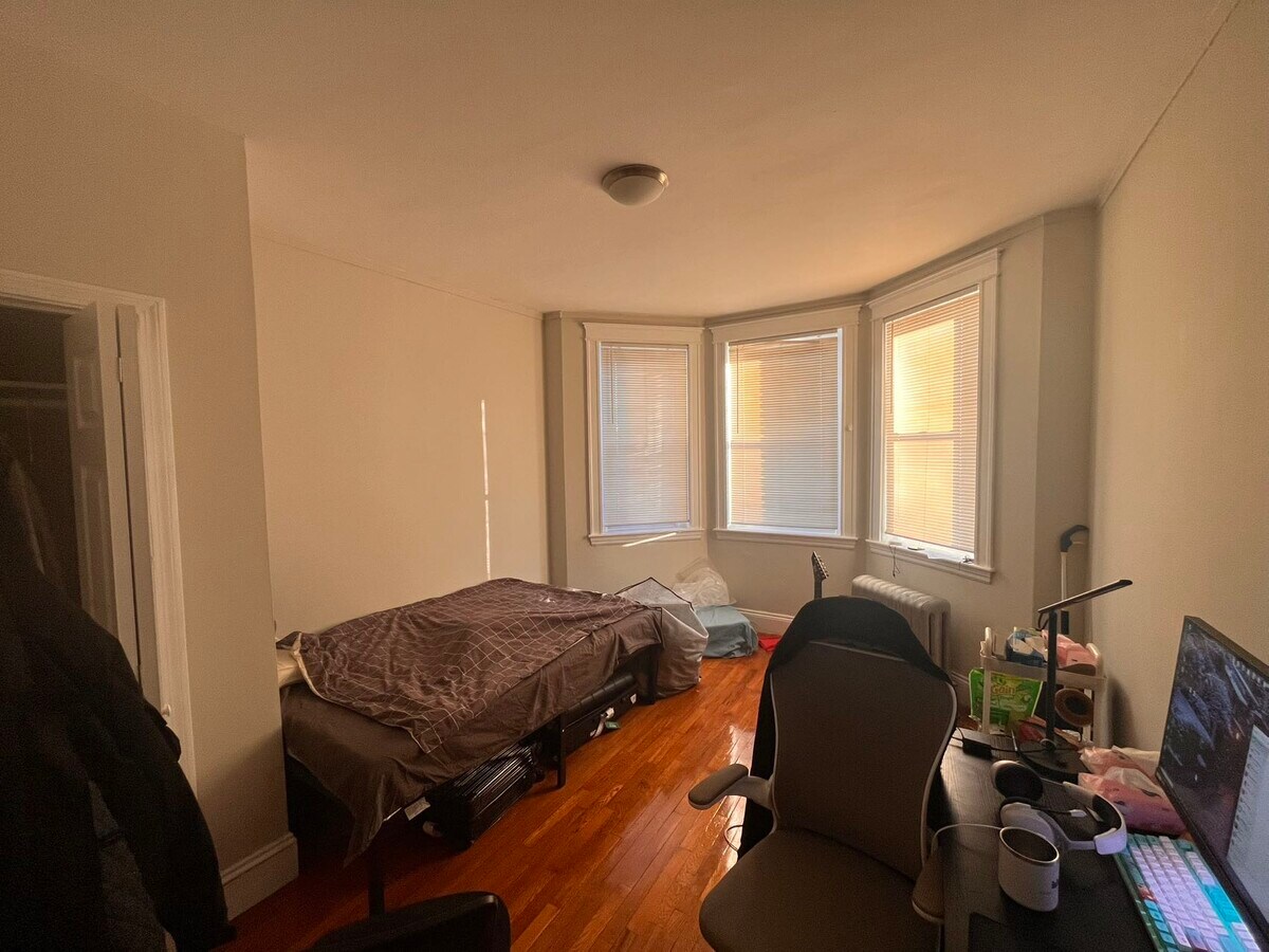 Photo - 11 Claflin Rd Unit 1