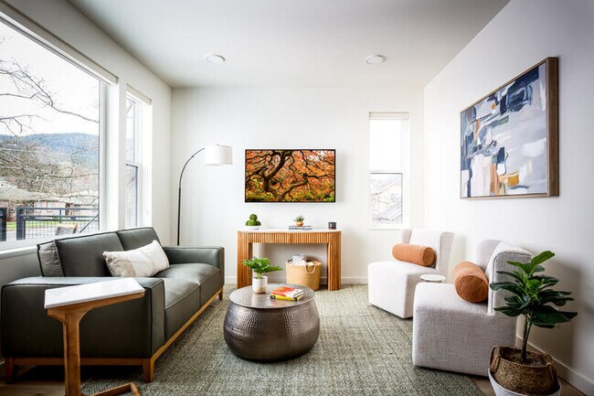 Photo - 1244 Quincy St