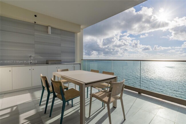 Photo - 17901 Collins Ave Unit 2103