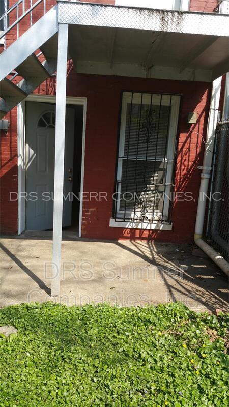 Photo - 2106 St Paul St