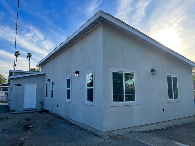 New Construction 3bd/2ba Single Story in R... - New Construction 3bd/2ba Single Story in R... Casa