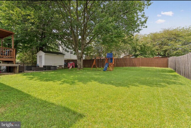 Photo - 5832 Riverside Dr