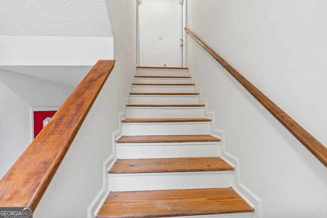 Photo - 6449 Pinebark Way