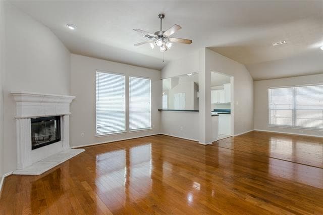 Photo - 1017 Caleb St