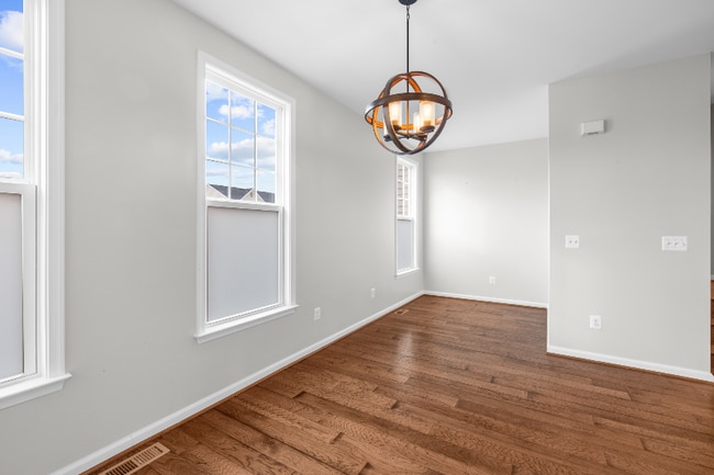 Photo - 133 Biscane Ct