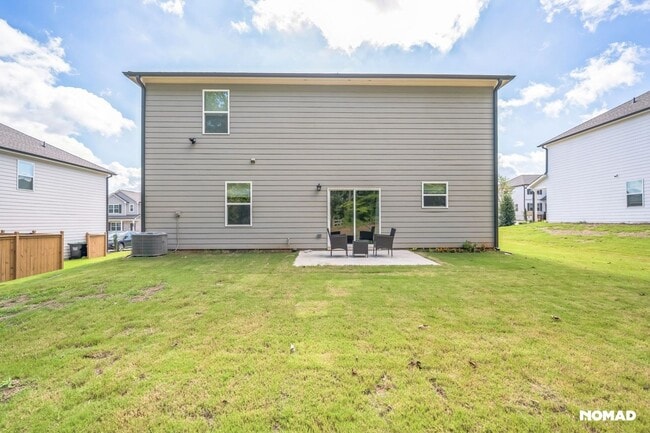 Photo - 466 Madison Lakeview Dr