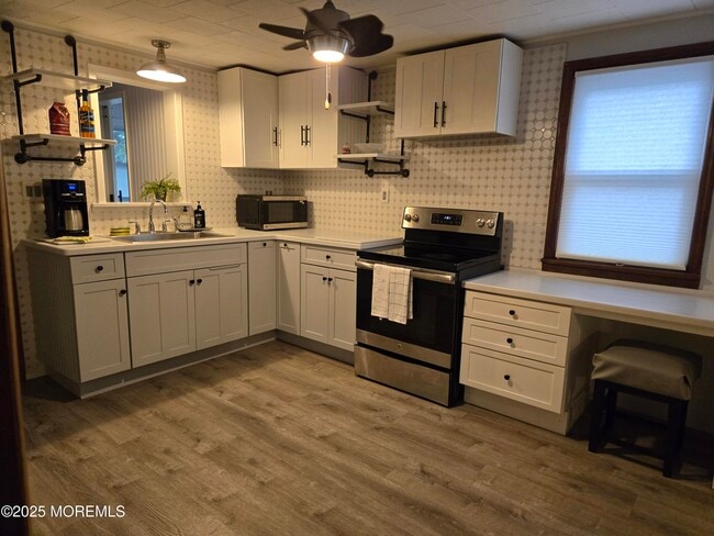 Photo - 40 Red Wing Ave