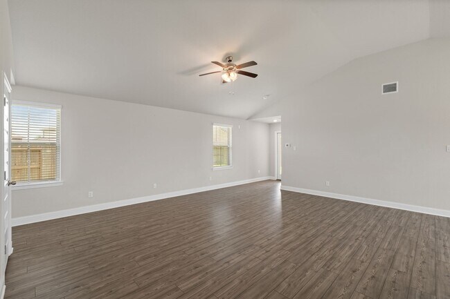 Photo - 413 Aurora Creek Ln