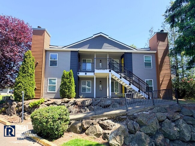 Photo - Charming 2-Bedroom Condo in Kent – Ground Floor Living with Modern Upgrades! Unit 21