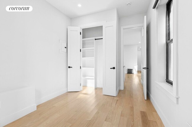 Photo - 202 W 96th St