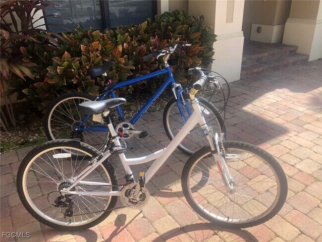 Photo - 5415 SW 17th Ave