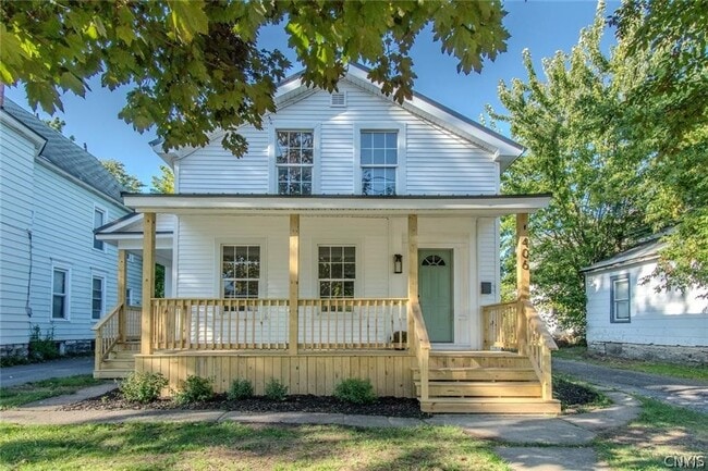 Photo - 406 Stone St