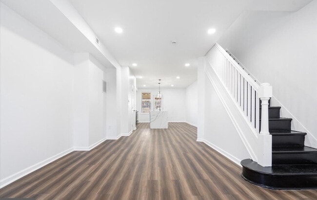 Photo - 905 N Linwood Ave