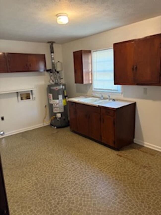 Photo - Keys to Happiness – Unlock Your New Home! ...