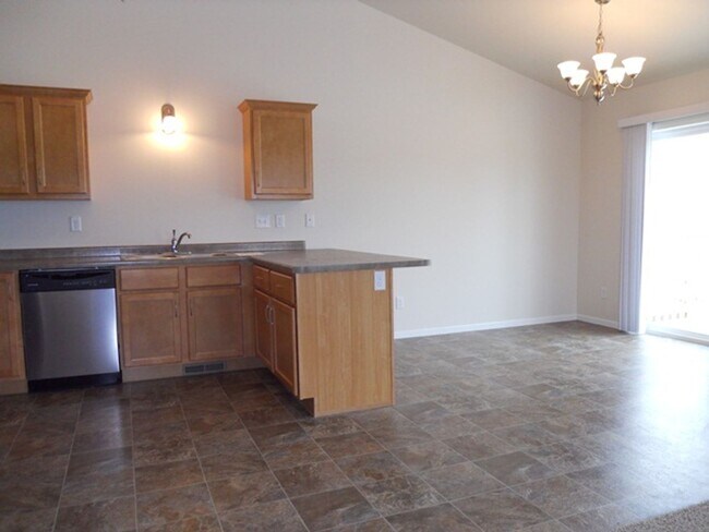 Photo - 3 Bed 3 Bath Twin Home